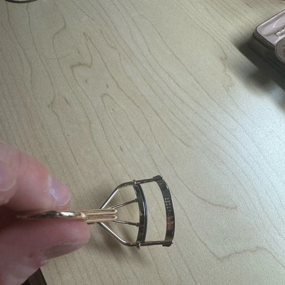 Silver Makeup Tool Eyelash Curler